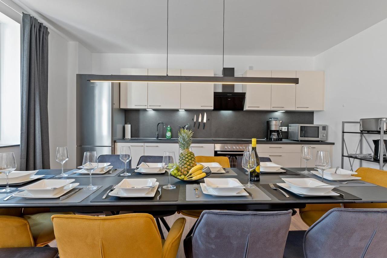 Golden Home With Barbecue, Yoga, Football Table Sinsheim Exterior photo